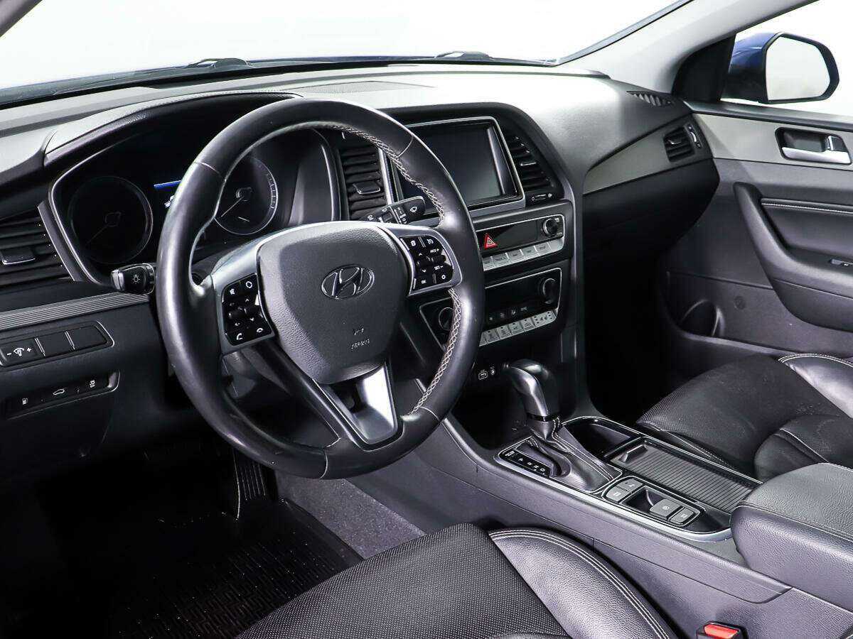 Купить Hyundai Sonata, 2018, 74 782 км, фото №13