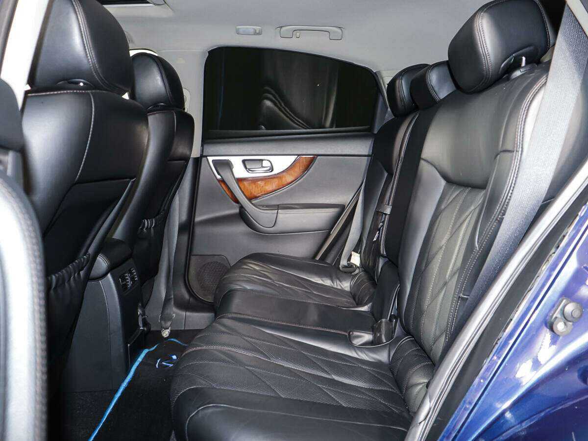 Купить Infiniti FX FX37, 2012, 218 548 км, фото №10