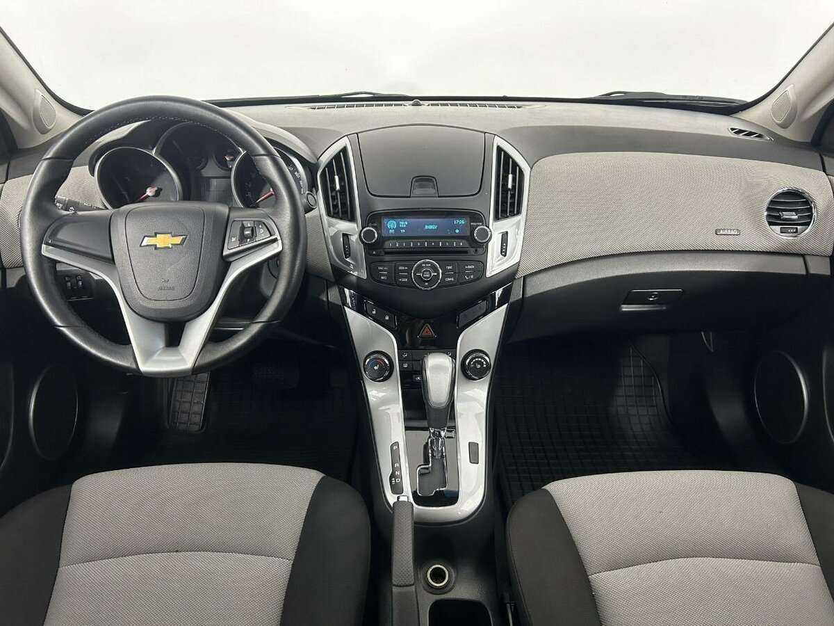 Купить Chevrolet Cruze, 2013, 118 892 км, фото №7