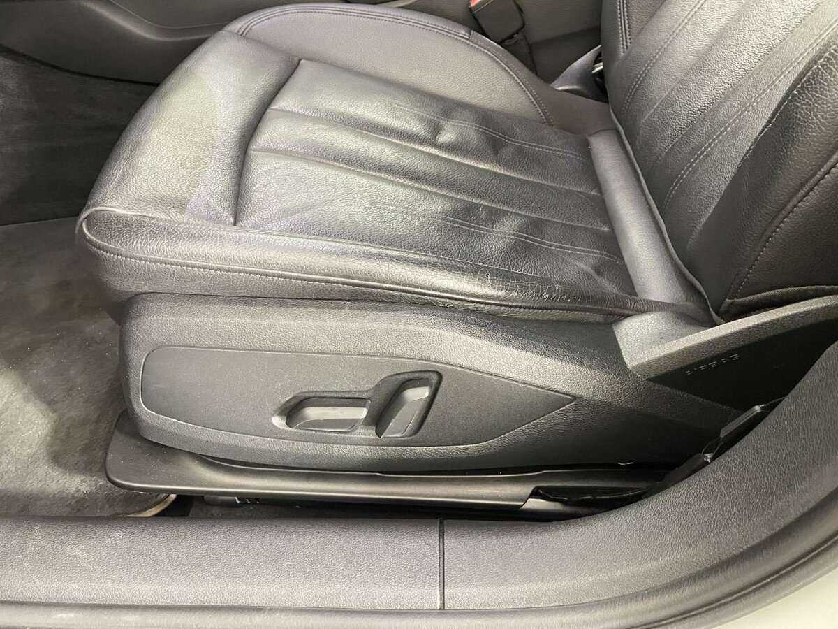 Купить Audi A4, 2018, 237 000 км, фото №10