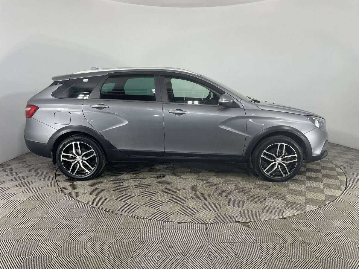 Купить Lada (ВАЗ) Vesta SW Cross, 2018, 86 684 км, фото №4