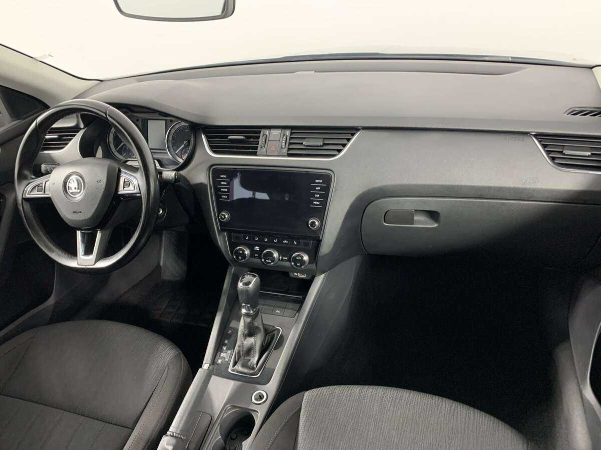 Купить Skoda Octavia, 2018, 142 835 км, фото №9