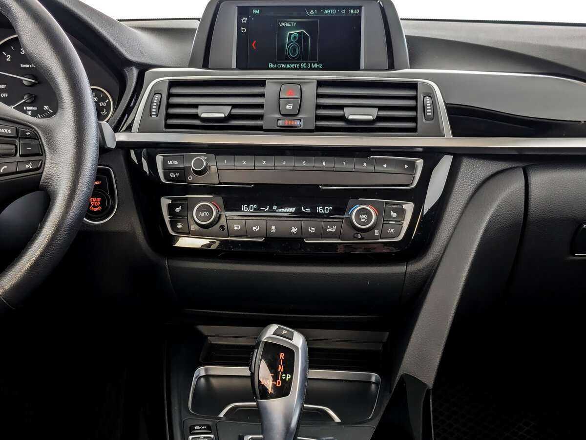 Купить BMW 3 серии 318i, 2018, 126 815 км, фото №13