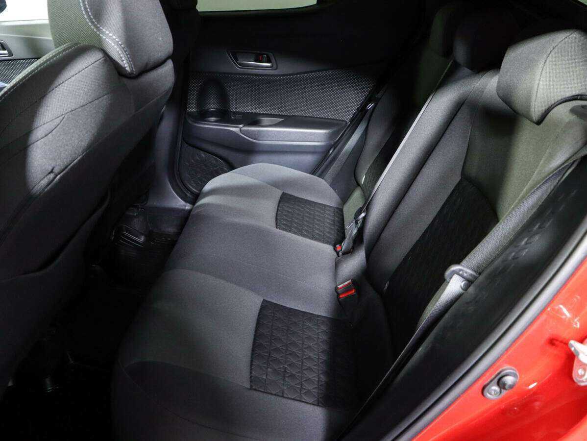 Купить Toyota C-HR, 2019, 49 400 км, фото №8
