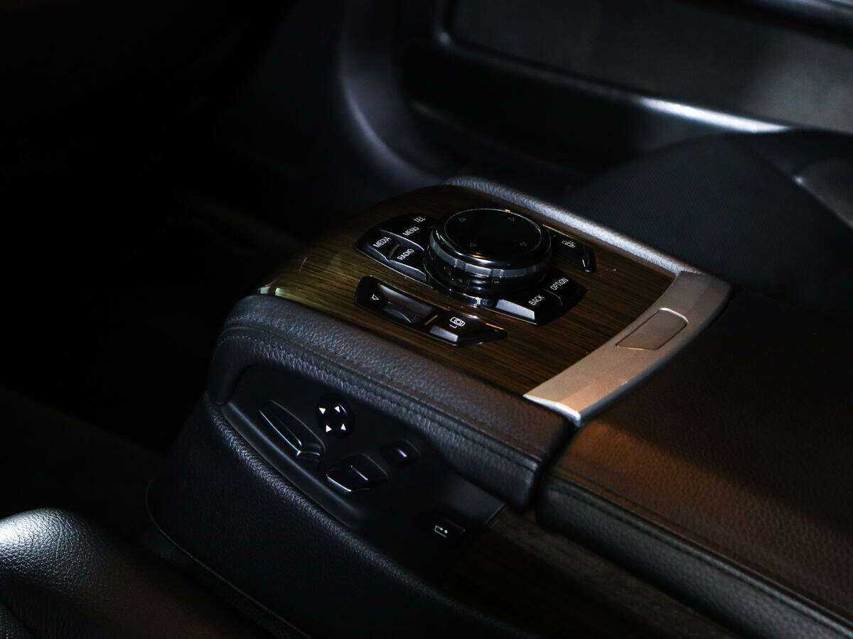 Купить BMW 7 серии Long 740Li xDrive, 2013, 176 593 км, фото №22