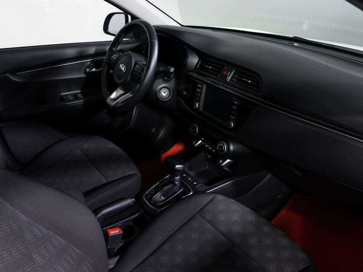 Купить Kia Rio X-Line, 2019, 91 600 км, фото №9