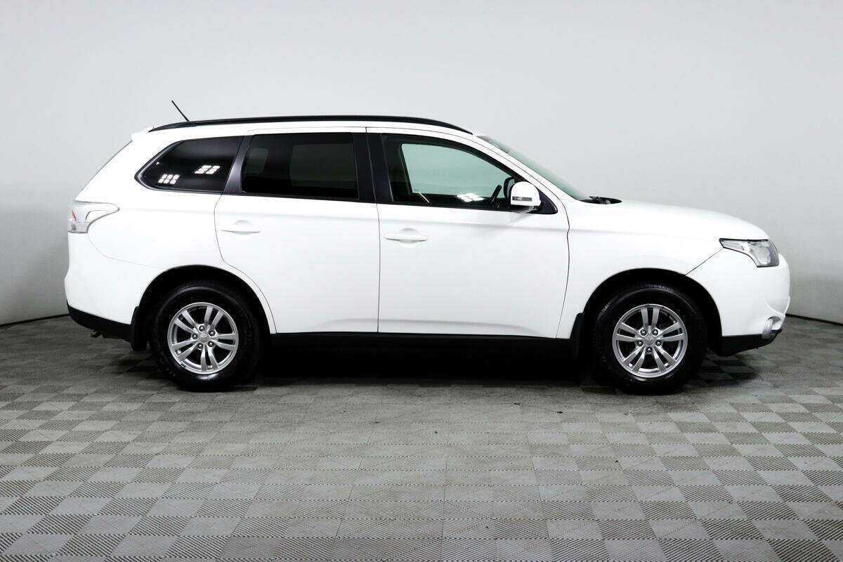 Купить Mitsubishi Outlander, 2013, 51 659 км, фото №4