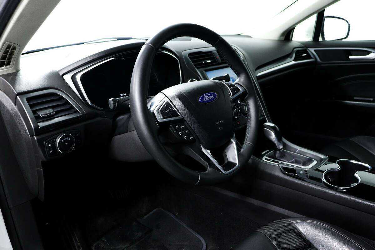Купить Ford Mondeo, 2016, 113 613 км, фото №13