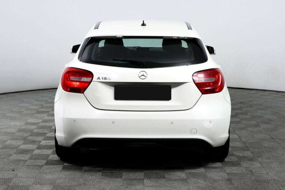 Купить Mercedes-Benz A-Класс 180, 2014, 116 872 км, фото №6