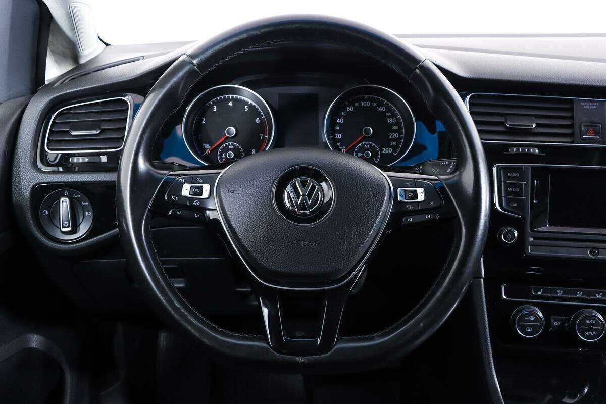 Купить Volkswagen Golf, 2013, 181 000 км, фото №14