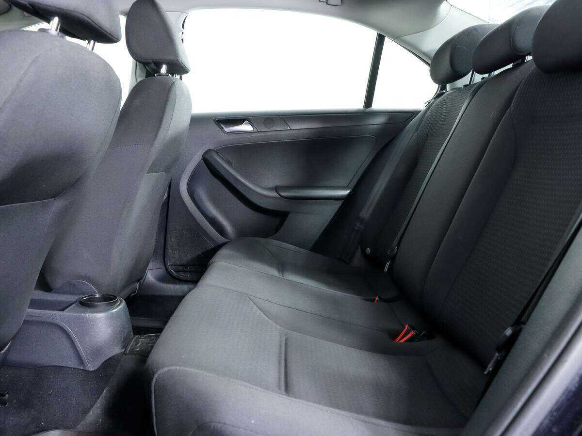 Купить Volkswagen Jetta, 2015, 161 610 км, фото №11