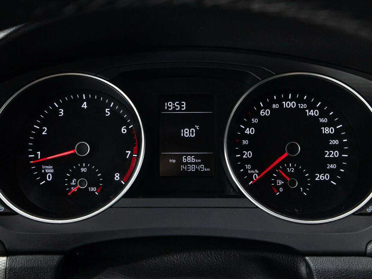 Купить Volkswagen Jetta, 2015, 143 848 км, фото №12