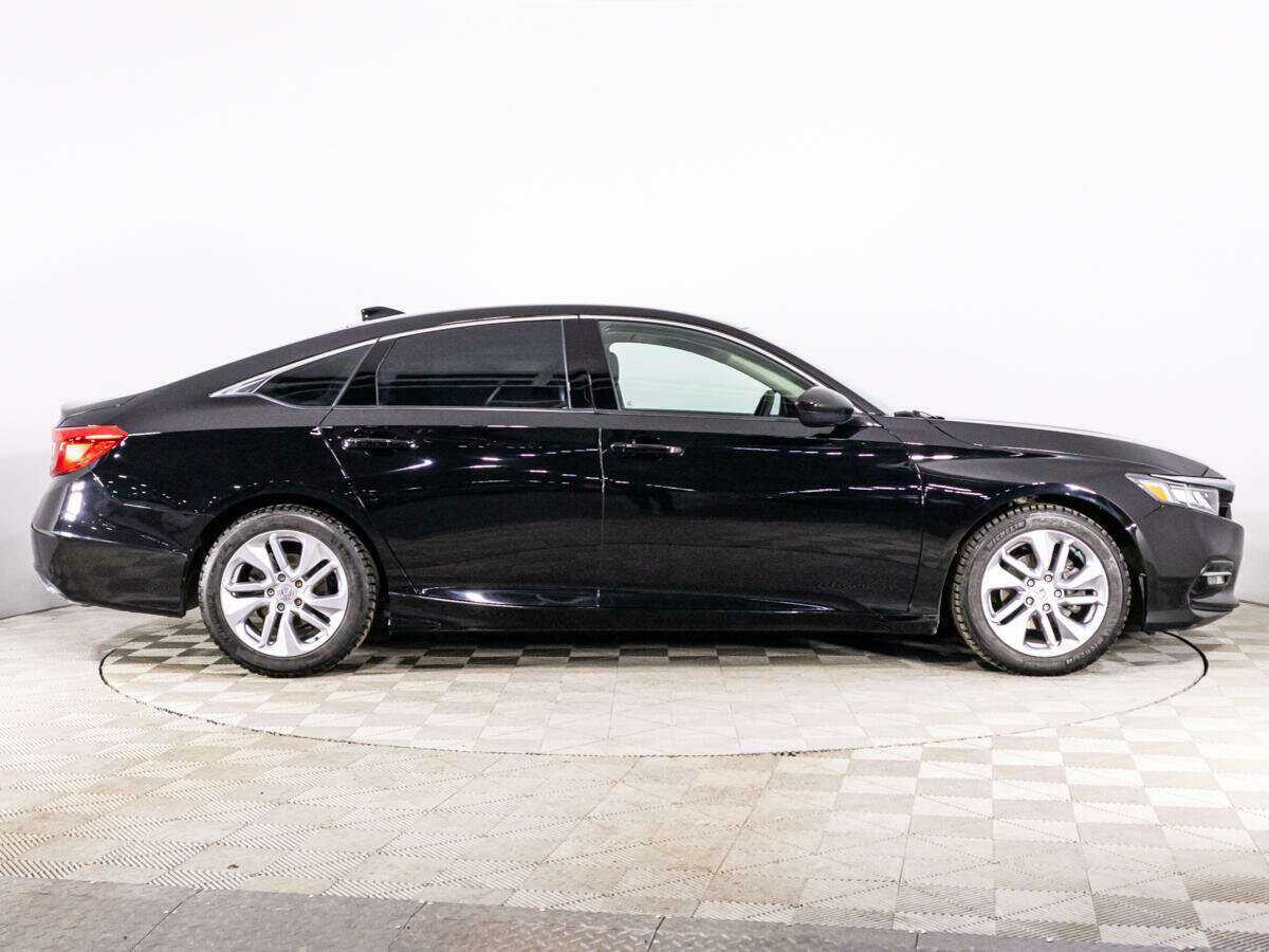 Купить Honda Accord, 2018, 71 110 км, фото №4