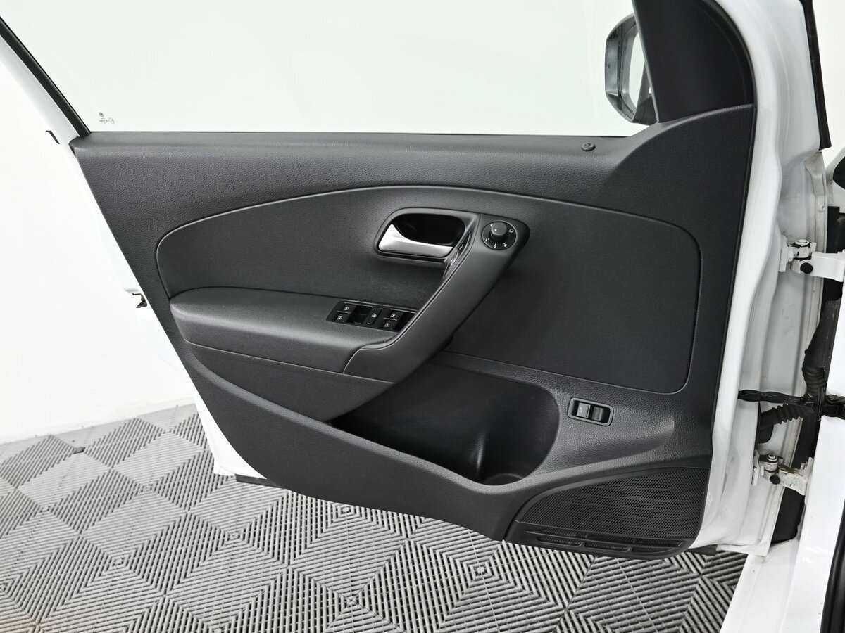 Купить Volkswagen Polo, 2019, 96 000 км, фото №12