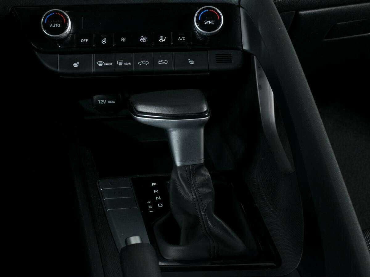 Купить Hyundai Elantra, 2021, 64 500 км, фото №13