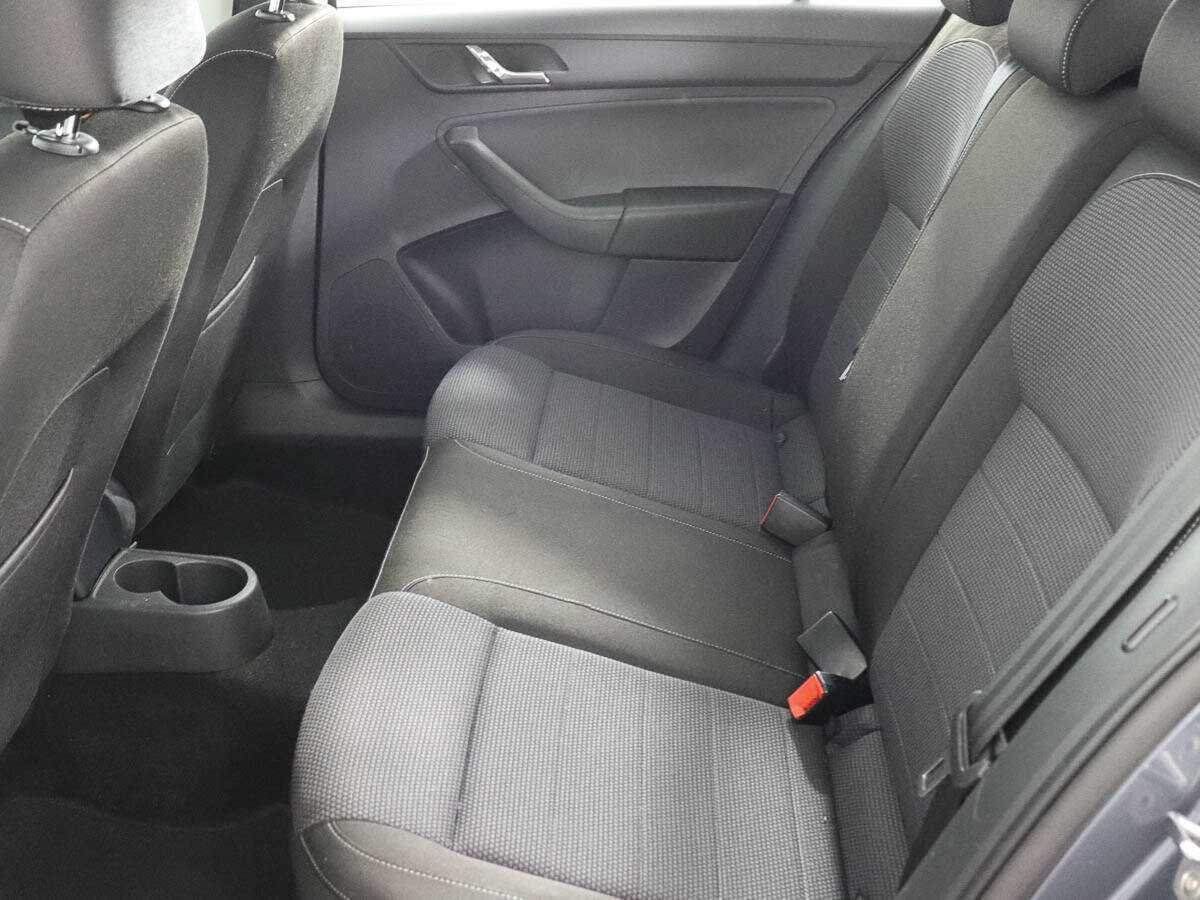 Купить Skoda Rapid, 2014, 153 060 км, фото №9