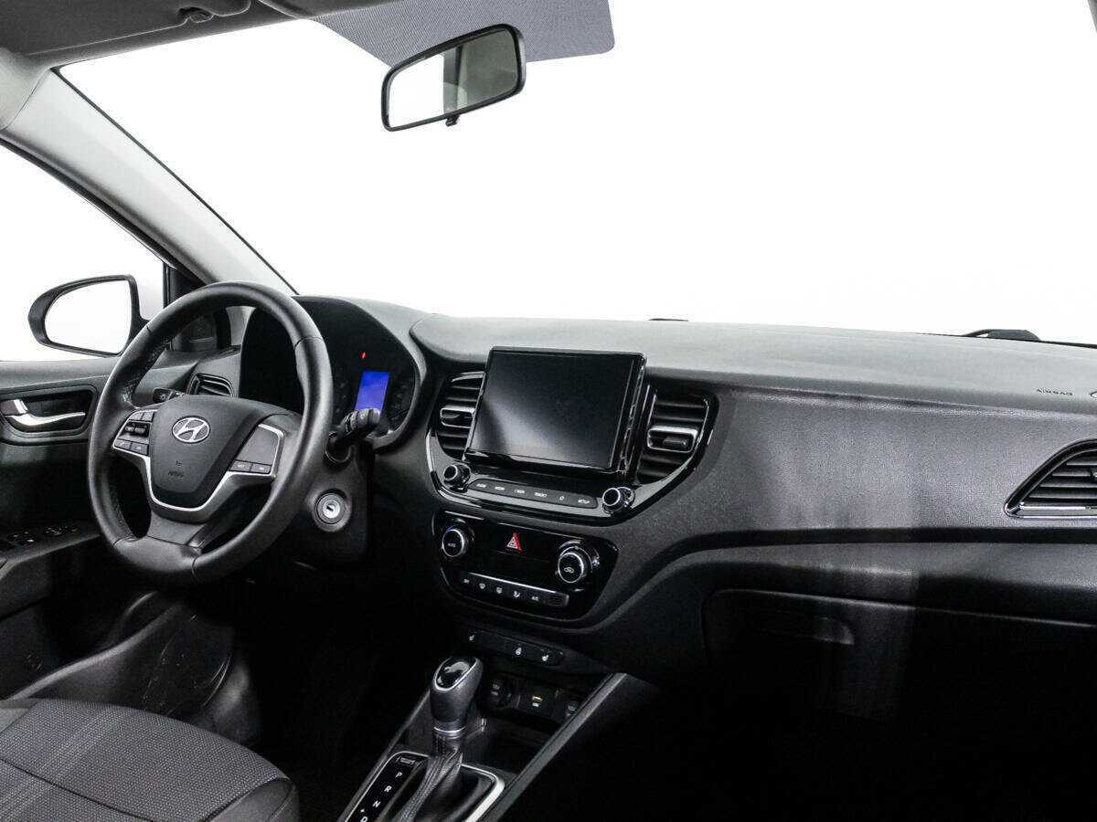 Купить Hyundai Solaris, 2021, 75 945 км, фото №9