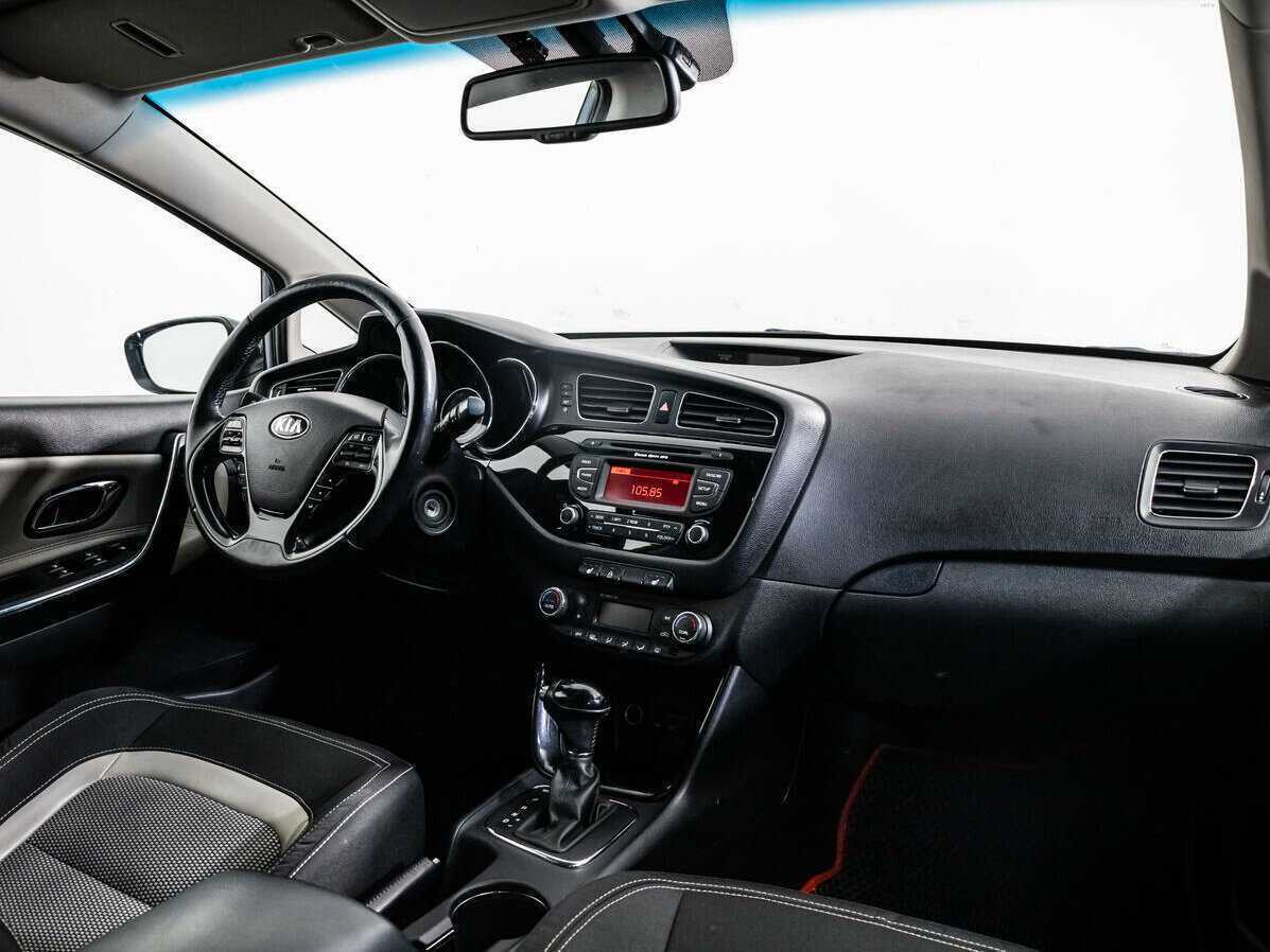 Купить Kia Ceed, 2014, 123 738 км, фото №9