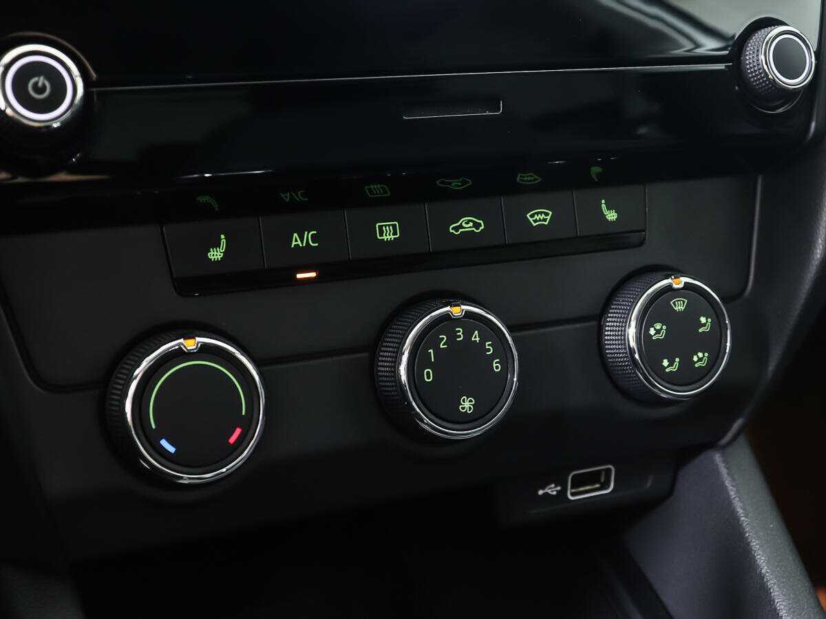 Купить Skoda Octavia, 2018, 38 826 км, фото №16