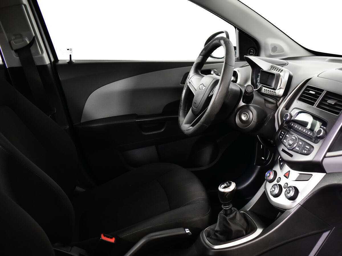 Купить Chevrolet Aveo, 2014, 159 686 км, фото №7
