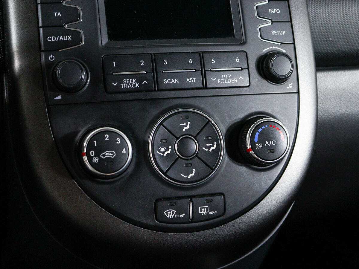 Купить Kia Soul, 2012, 282 849 км, фото №16