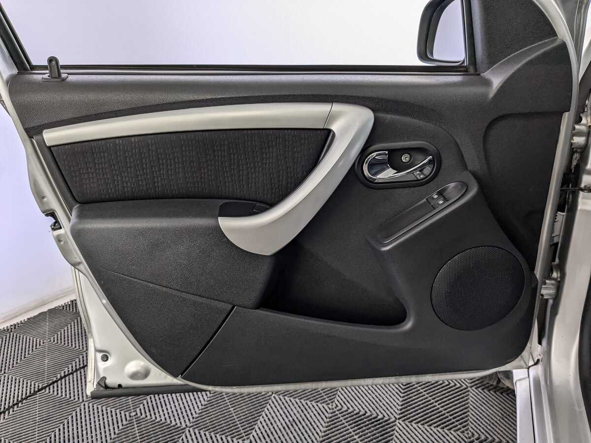 Купить Nissan Terrano, 2018, 112 837 км, фото №15