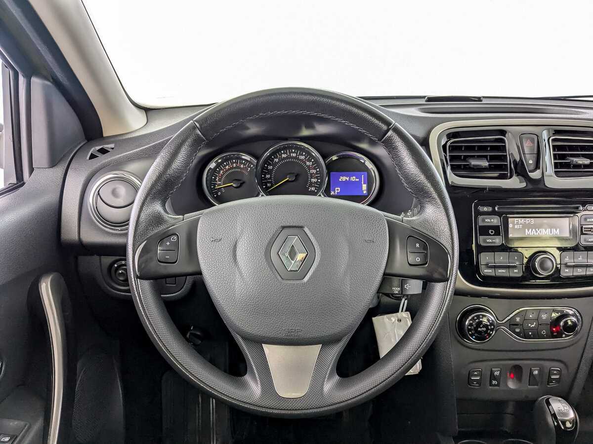 Купить Renault Sandero Stepway, 2016, 28 407 км, фото №17