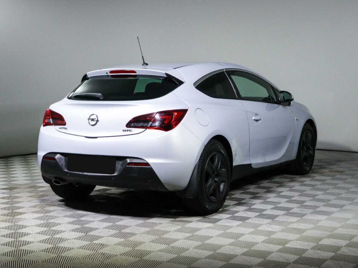 Купить Opel Astra GTC, 2013, 215 000 км, фото №4