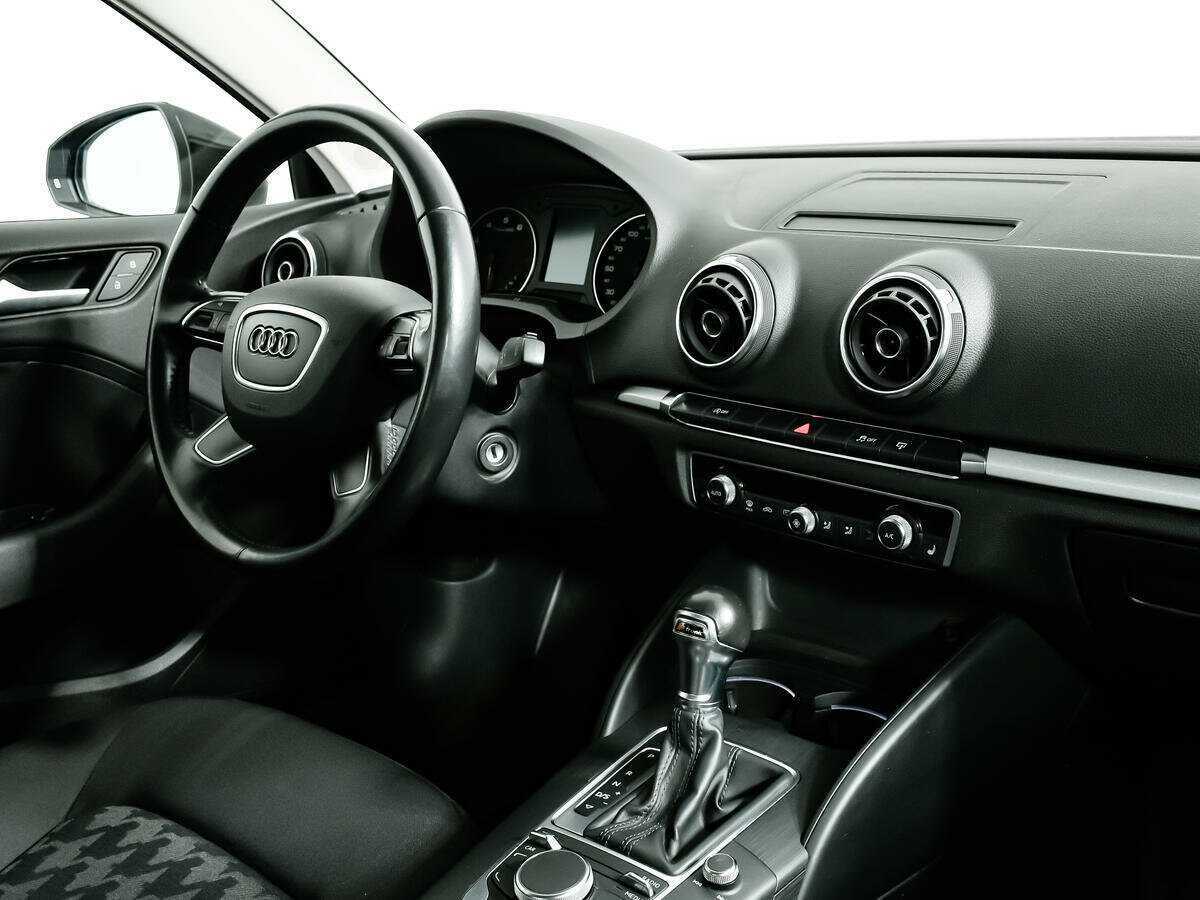 Купить Audi A3, 2016, 119 672 км, фото №9