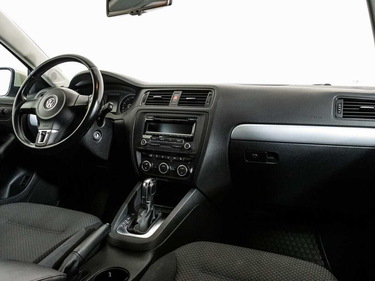 Купить Volkswagen Jetta, 2012, 200 639 км, фото №7