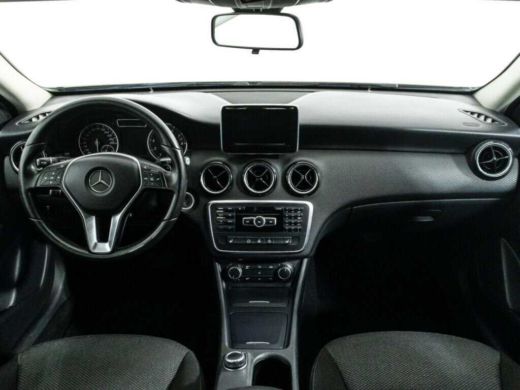 Купить Mercedes-Benz A-Класс 180, 2015, 176 482 км, фото №13