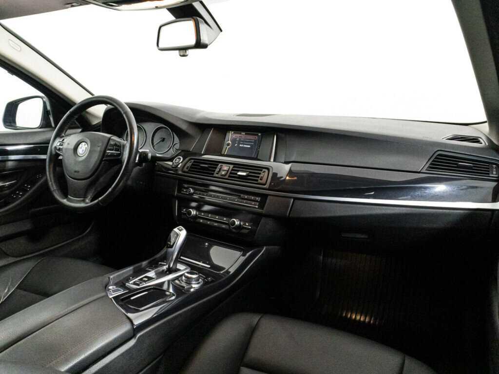 Купить BMW 5 серии 520d, 2013, 220 295 км, фото №8