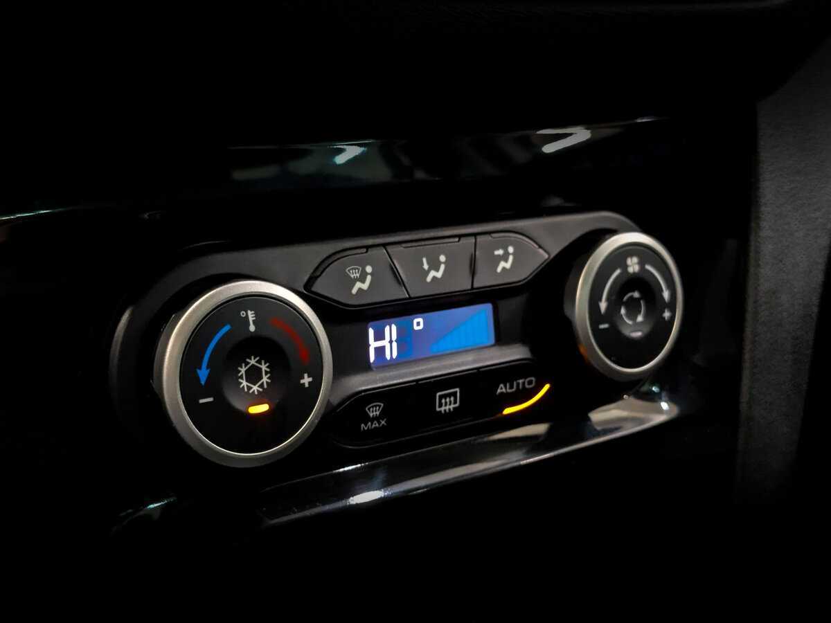 Купить Lada (ВАЗ) XRAY Cross, 2019, 76 626 км, фото №23