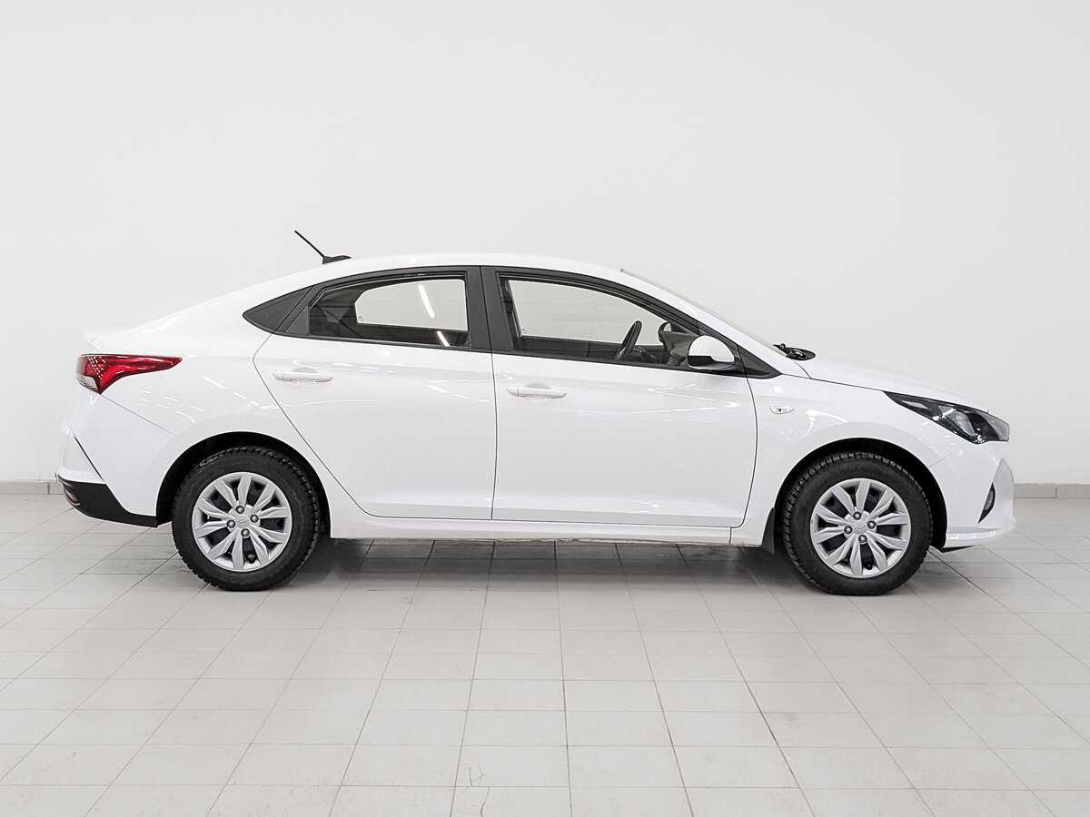 Купить Hyundai Solaris, 2021, 54 912 км, фото №4