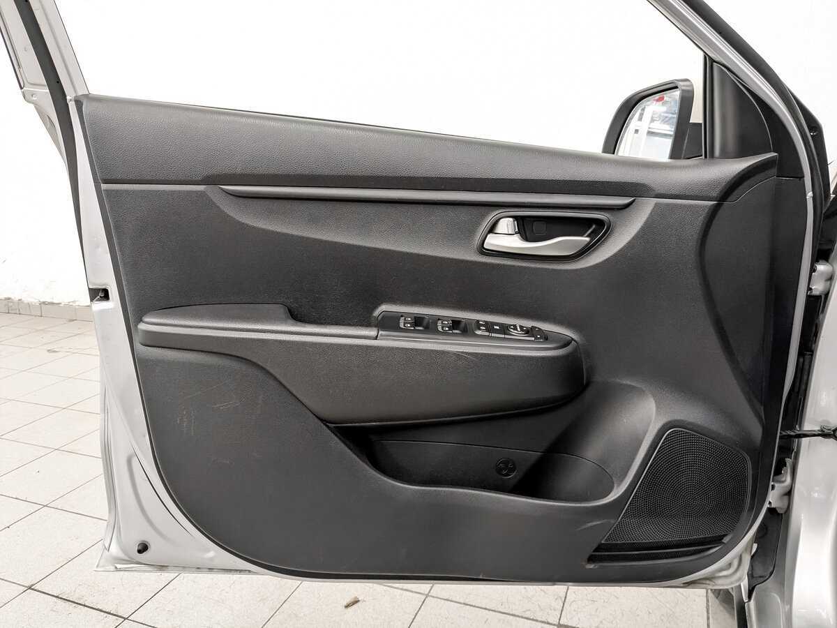 Купить Kia Rio X-Line, 2020, 189 225 км, фото №19