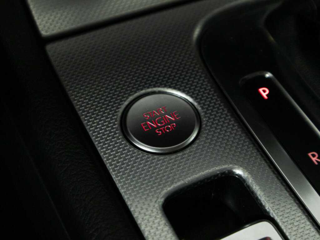 Купить Volkswagen Touareg, 2012, 213 587 км, фото №18