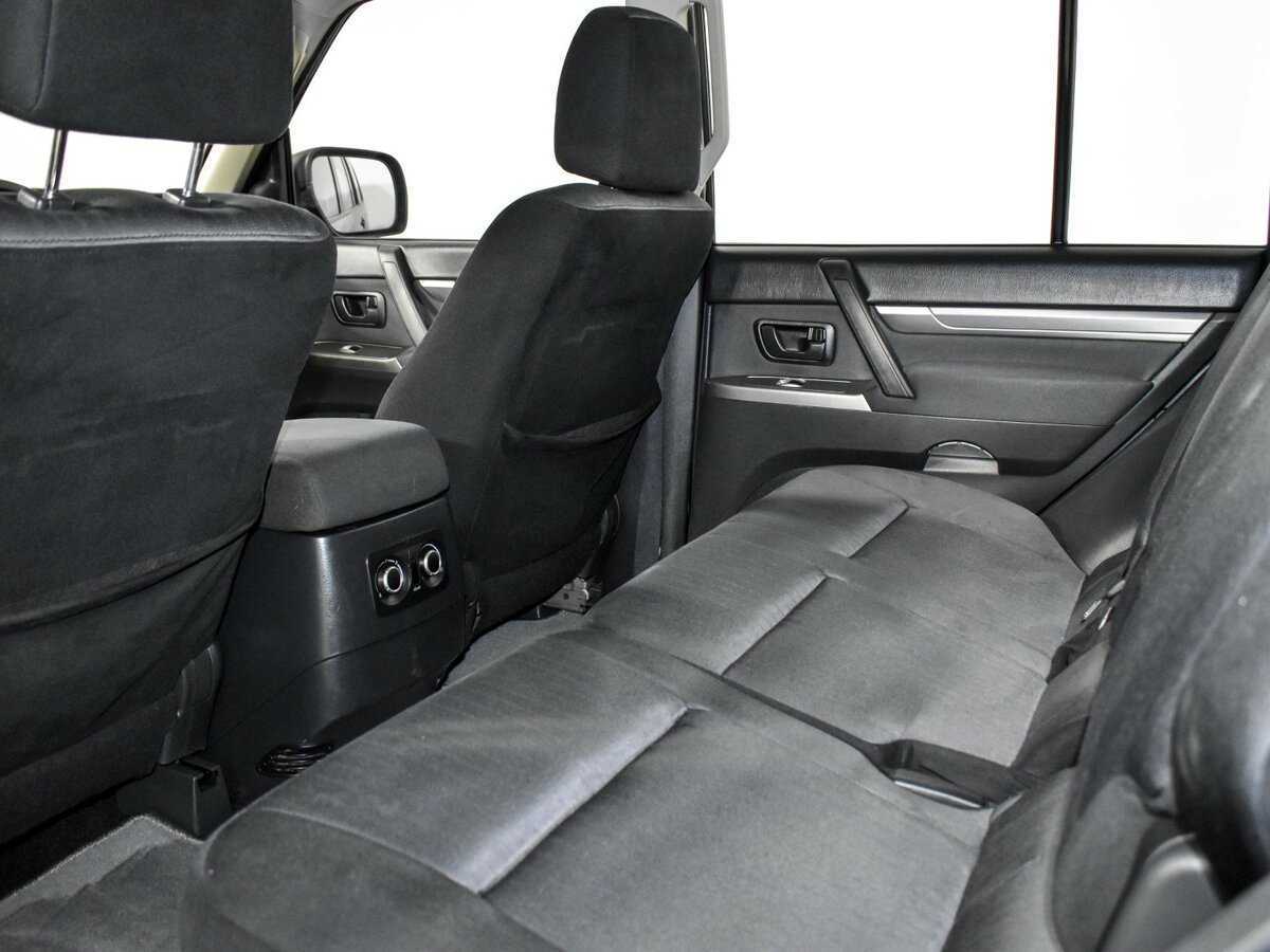 Купить Mitsubishi Pajero, 2013, 233 911 км, фото №10