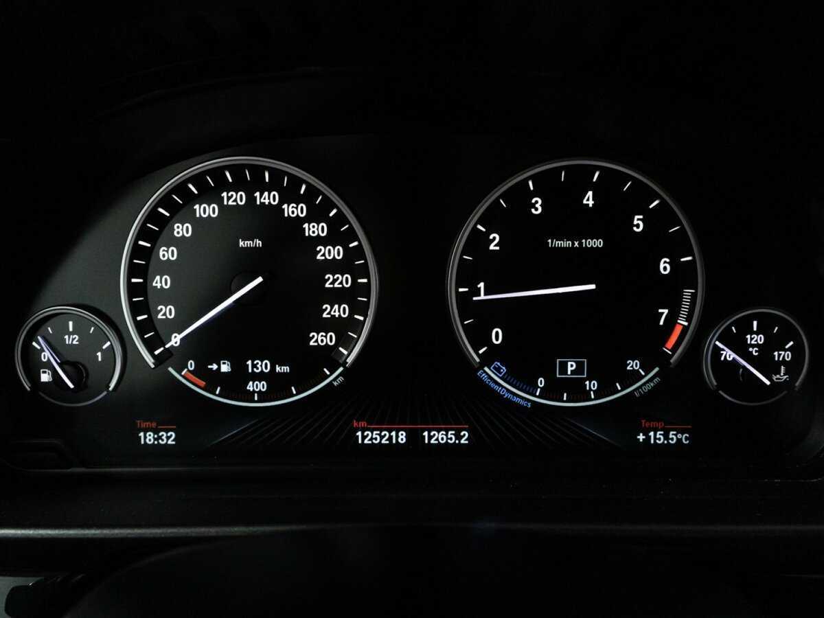 Купить BMW 5 серии 520i, 2014, 125 216 км, фото №12