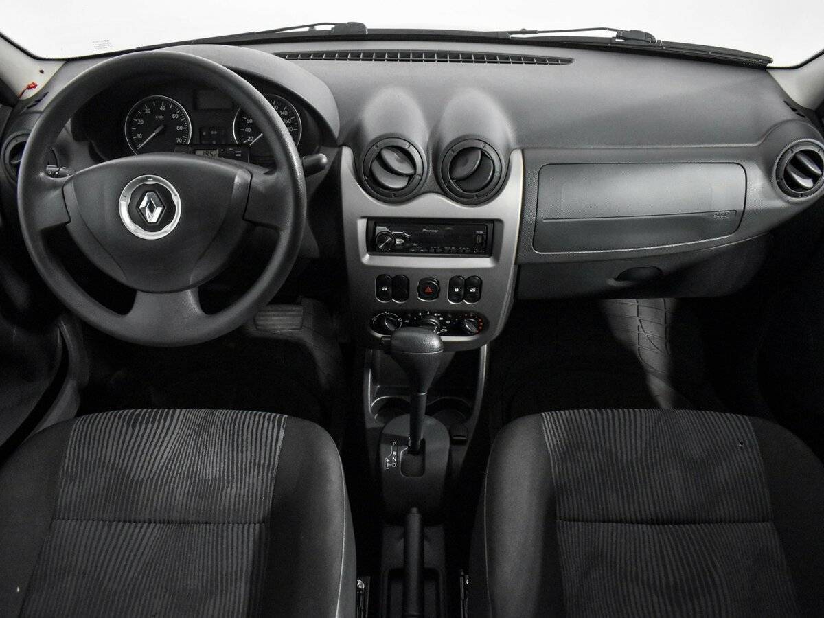 Купить Renault Logan, 2015, 86 232 км, фото №12