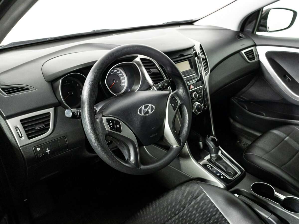 Купить Hyundai i30, 2016, 98 223 км, фото №11