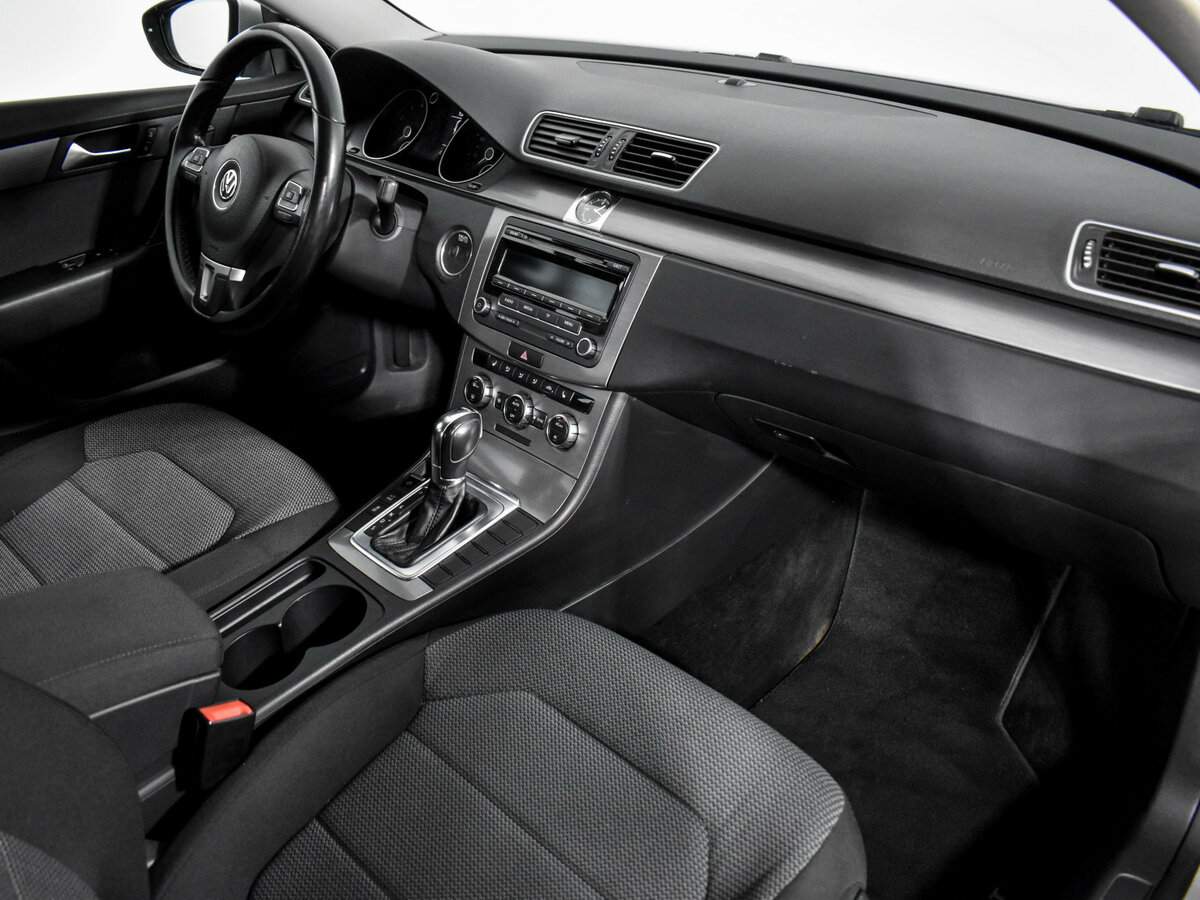Купить Volkswagen Passat, 2012, 118 702 км, фото №19