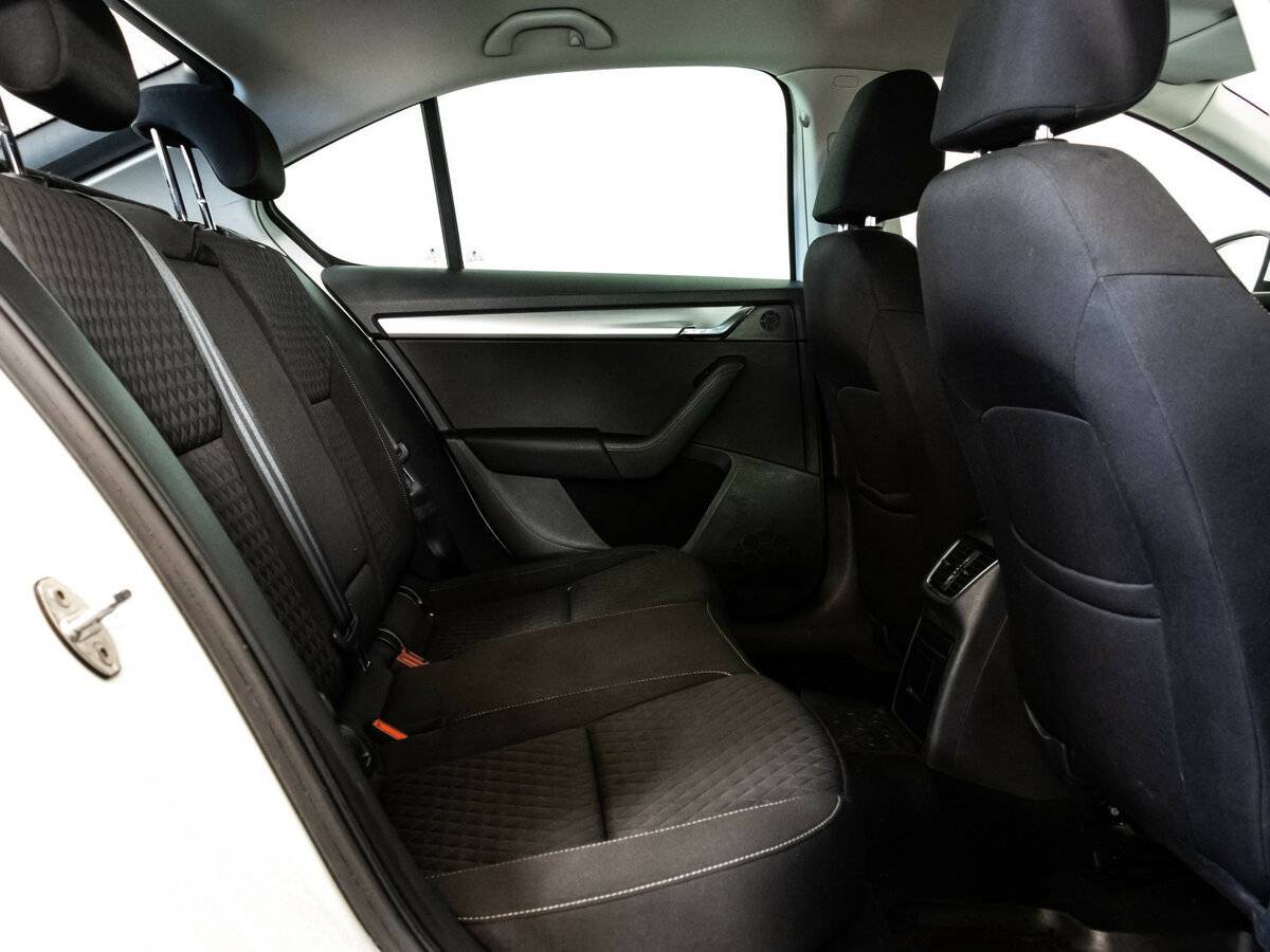 Купить Skoda Octavia, 2016, 315 097 км, фото №13