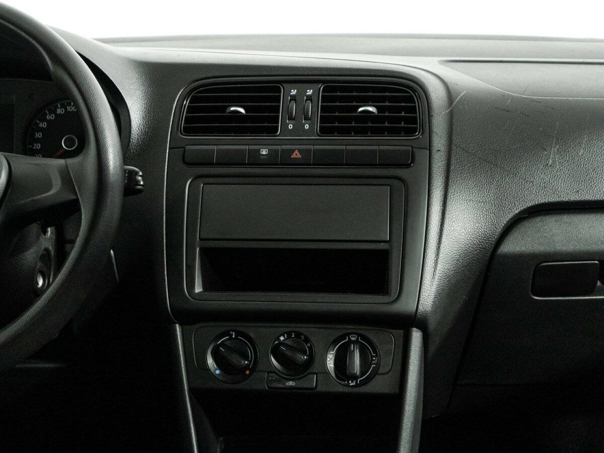 Купить Volkswagen Polo, 2016, 88 195 км, фото №14