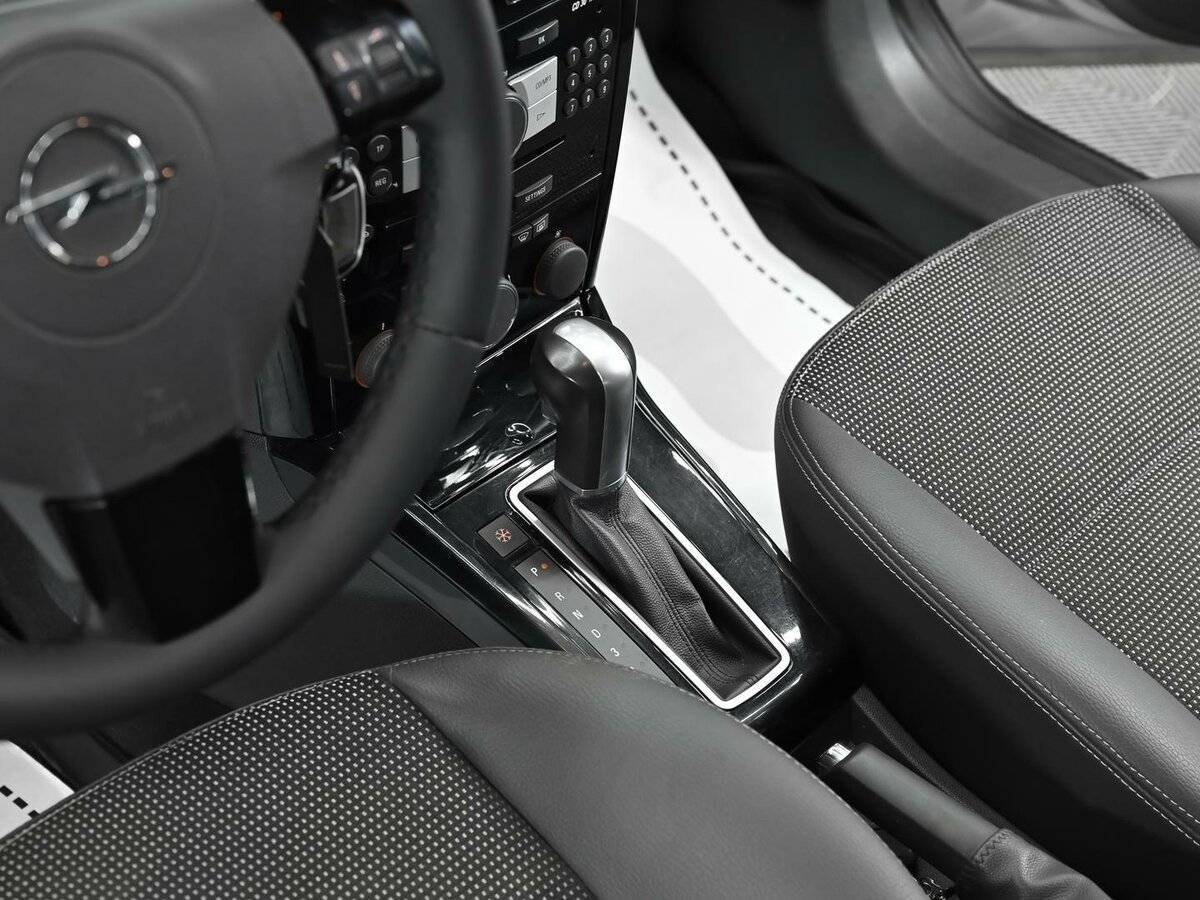 Купить Opel Astra, 2012, 182 000 км, фото №10