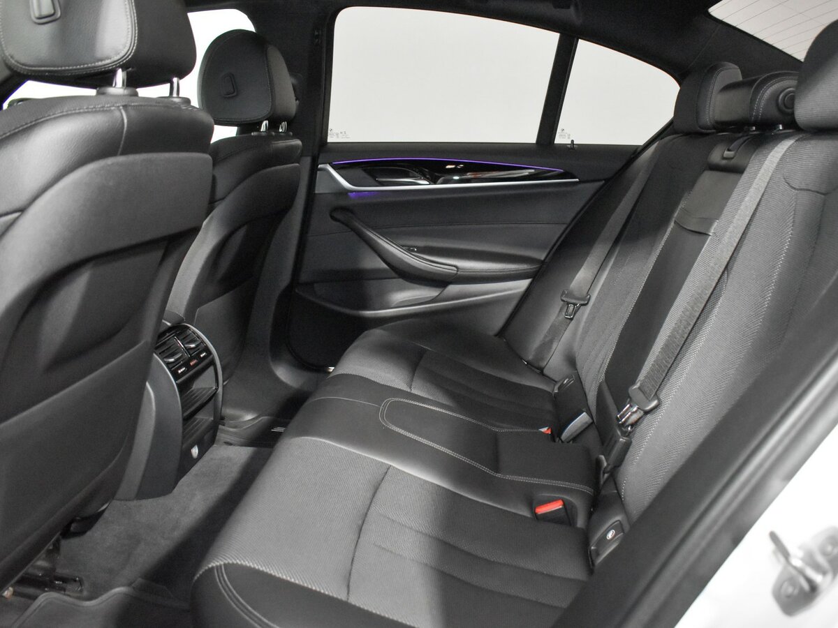 Купить BMW 5 серии 520d VII (G30/G31), 2017, 150 172 км, фото №11