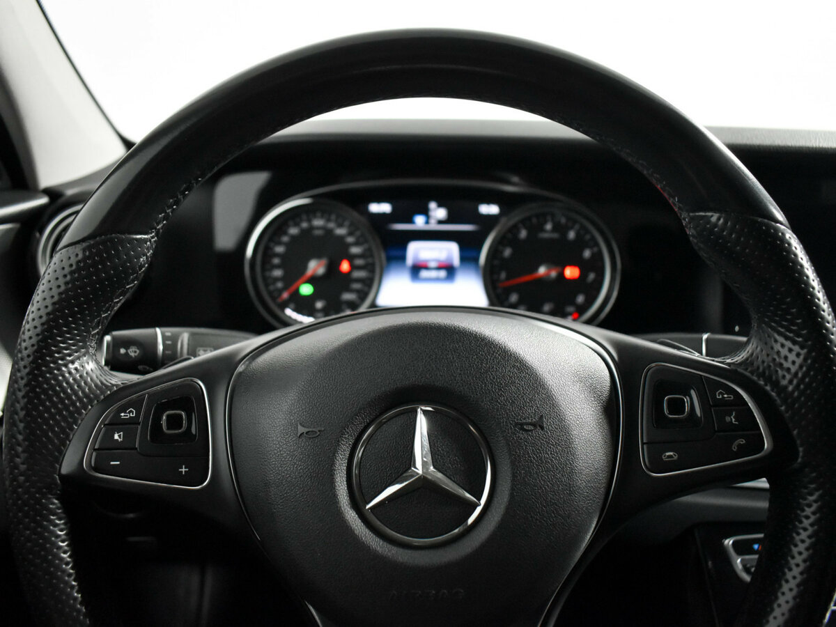 Купить Mercedes-Benz E-Класс 200 V (W213, S213, C238), 2016, 260 809 км, фото №18